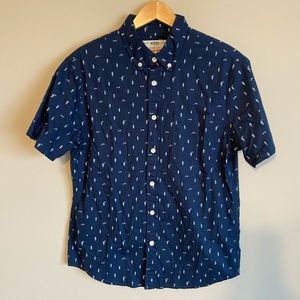 Short sleeve button up shirt